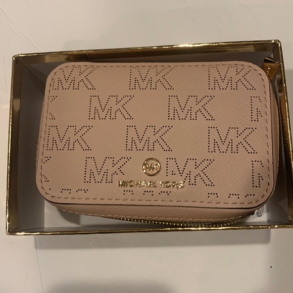 Michael Kors Cosmetic/Jewelry Case -Brand New in Box and with Tags - Picture 2 of 16